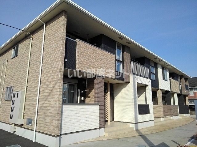 カーサ ブリリアの外観画像