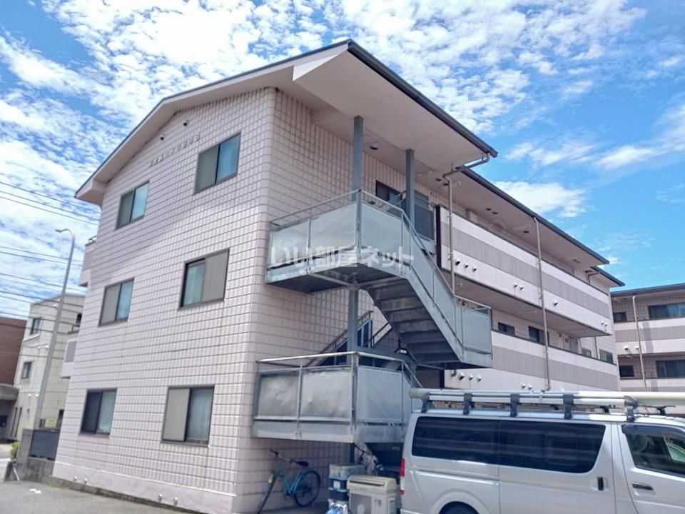 ハイツ谷中B棟の外観画像
