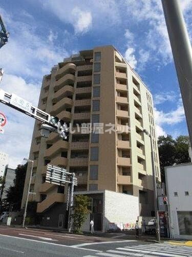 ノイエクラッセ金公園の外観画像