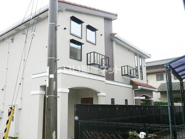 宇多津町新開アパートの外観画像