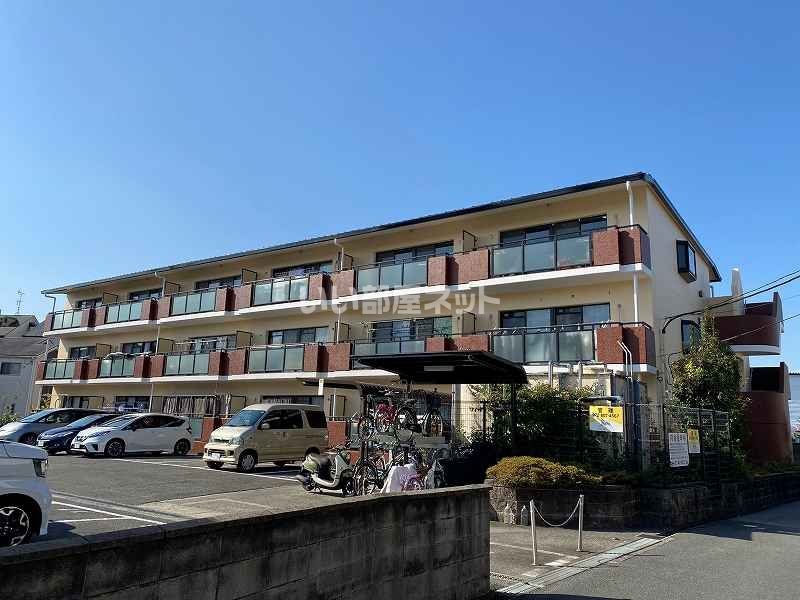 東グリーンハイツの外観画像