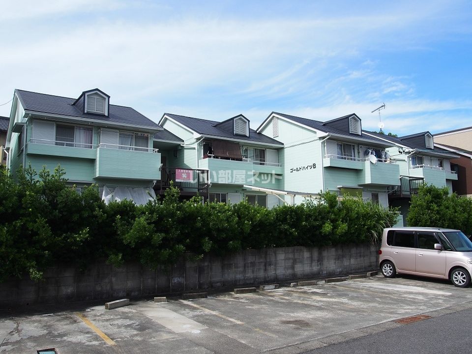 ゴールドハイツB棟の外観画像