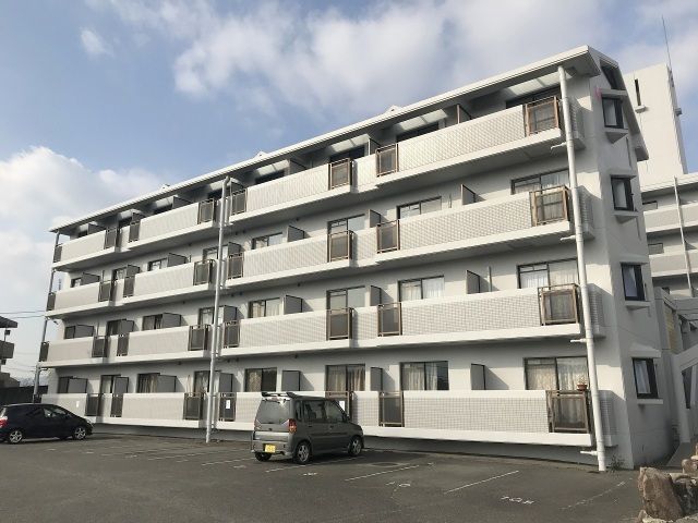 東子ハイツAの外観画像