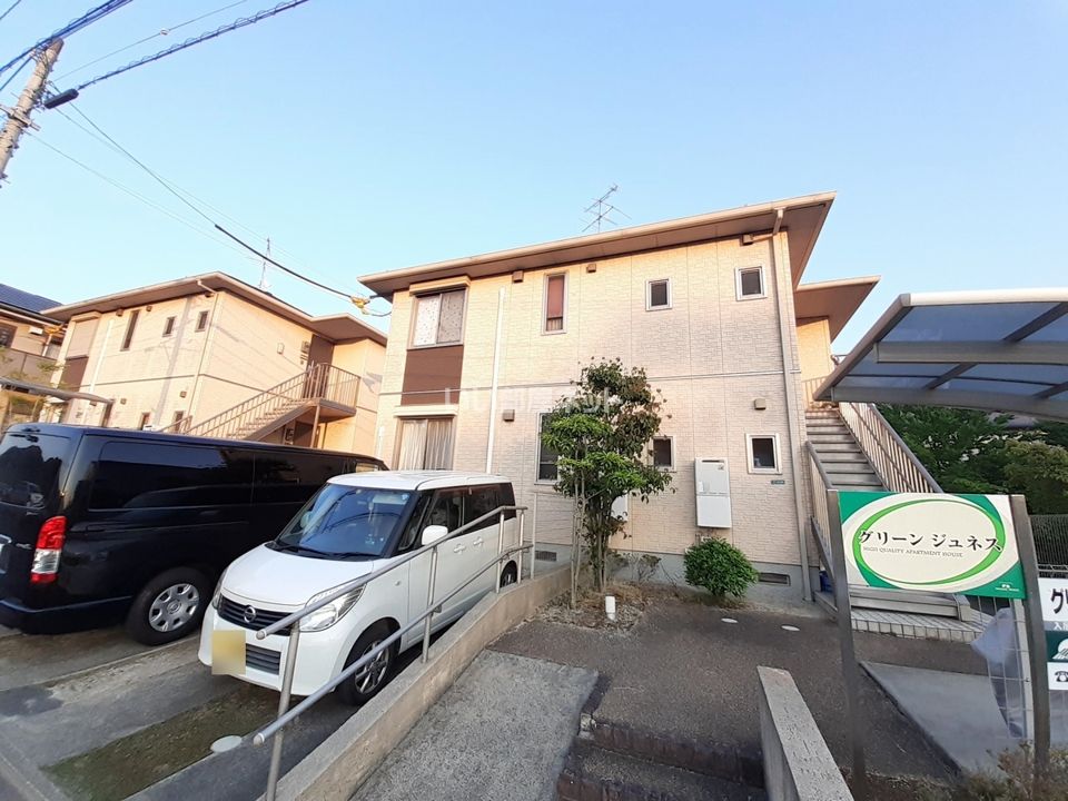 グリーンジュネスA棟の外観画像