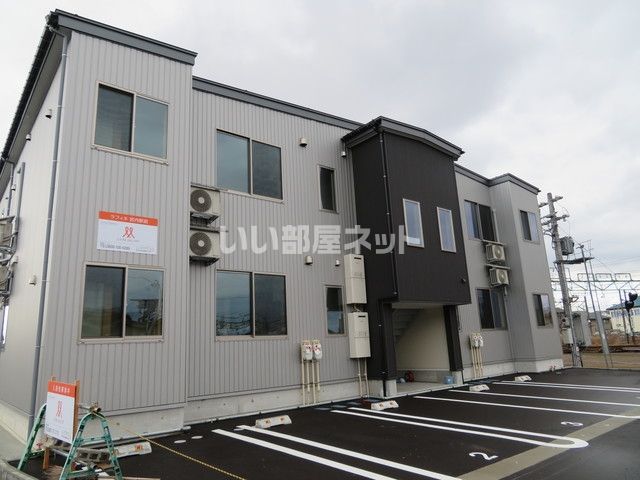 ラフィネ宮内駅前の外観画像