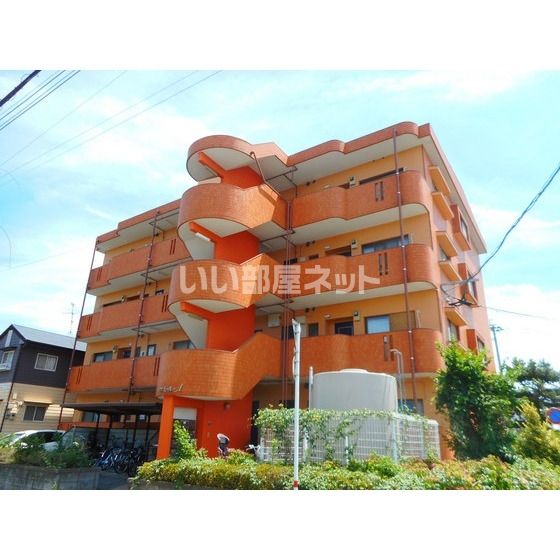 ファミールAの外観画像