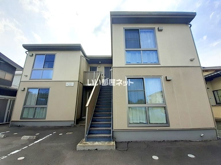 ピーアニーの外観画像