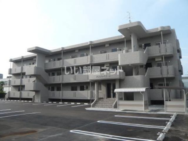 アンソレイエBの外観画像