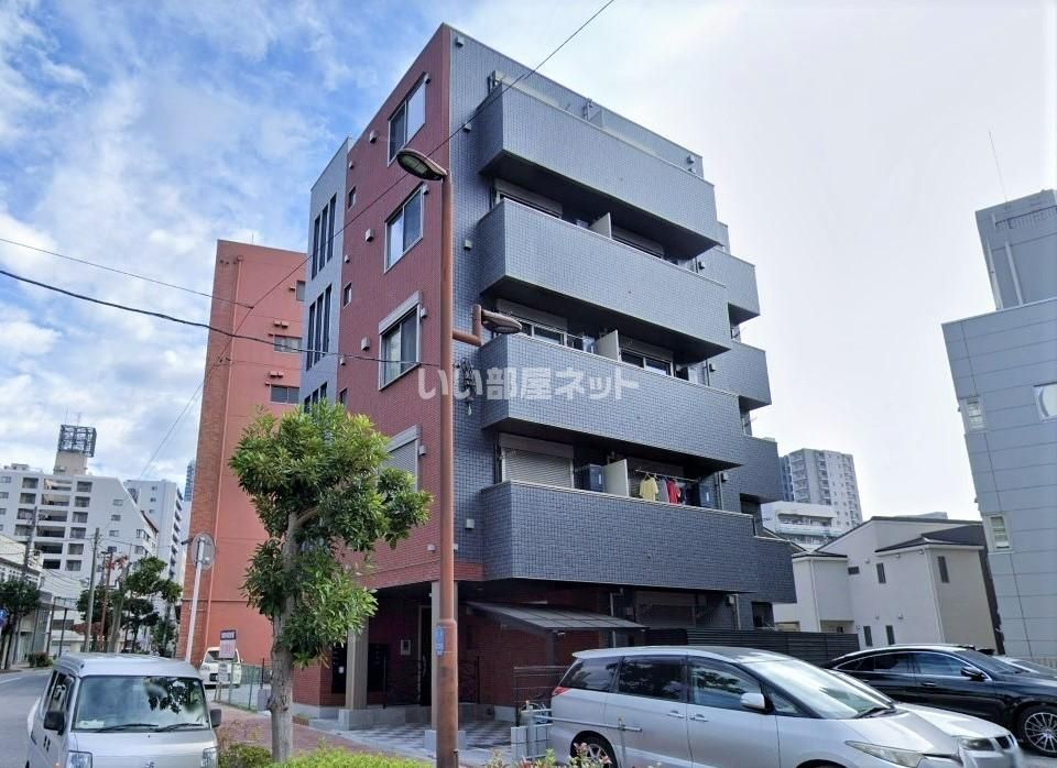 ディアマンテス新宿の外観画像