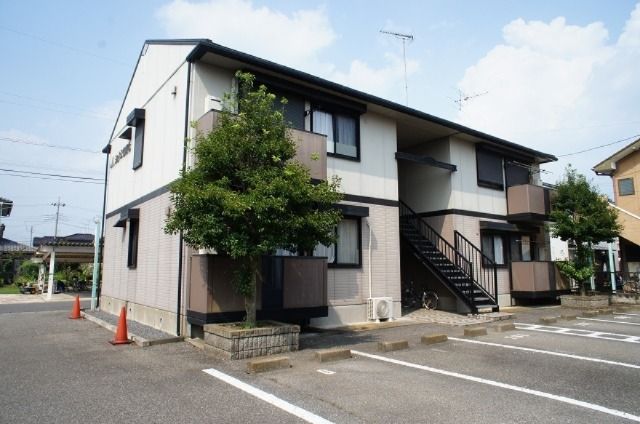 ジュネス結城 Cの外観画像