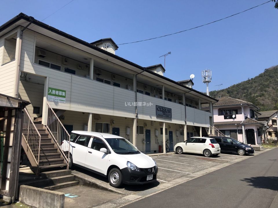 セルサス小倉の外観画像