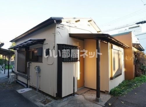 中央1丁目貸家の外観画像