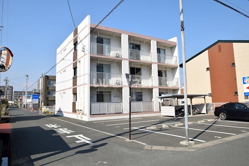 まきの木館うたりの外観画像