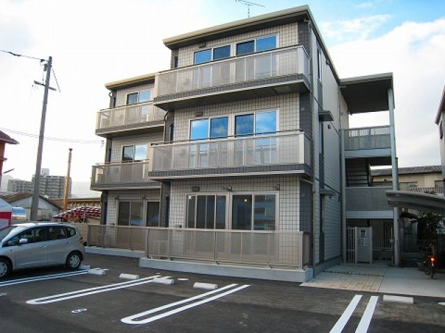 シャルマン原南A棟の外観画像