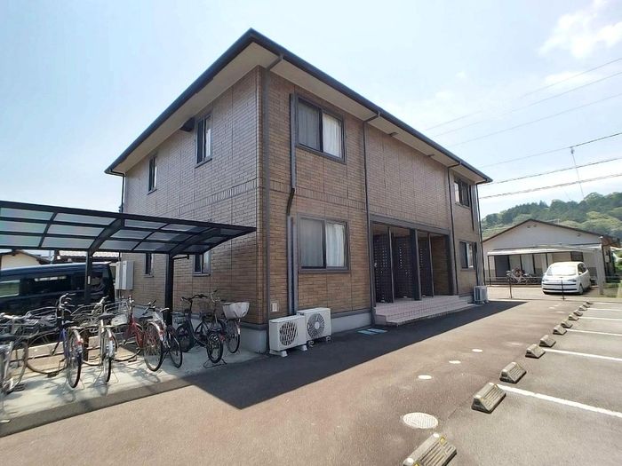 カンファート A棟の外観画像