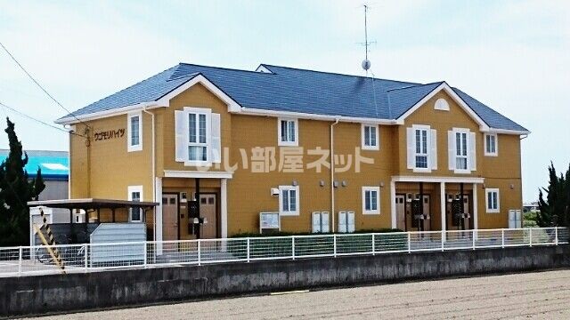 ウゴモリハイツの外観画像