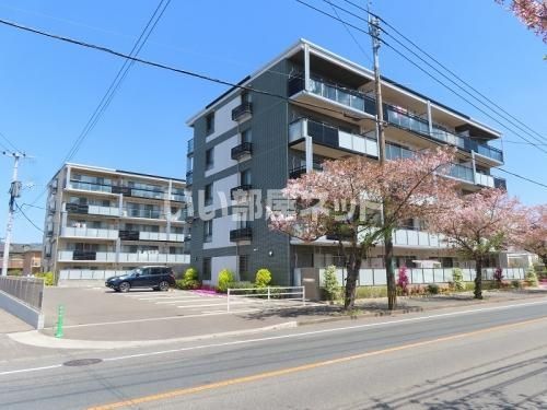 アベニュー天拝の外観画像