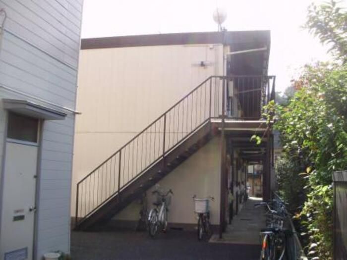 イシイハイツの外観画像