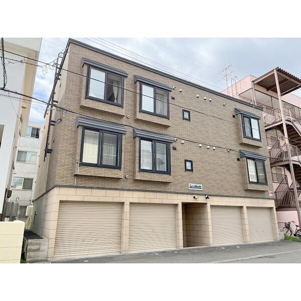 シェリール元町の外観画像