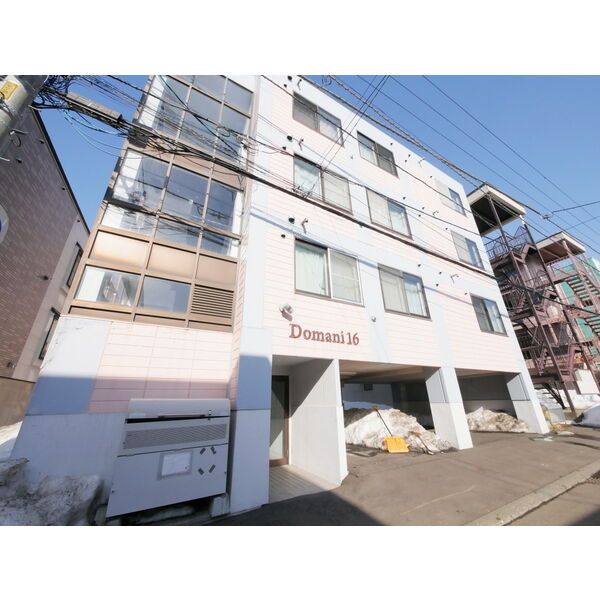 ドマーニ16の外観画像