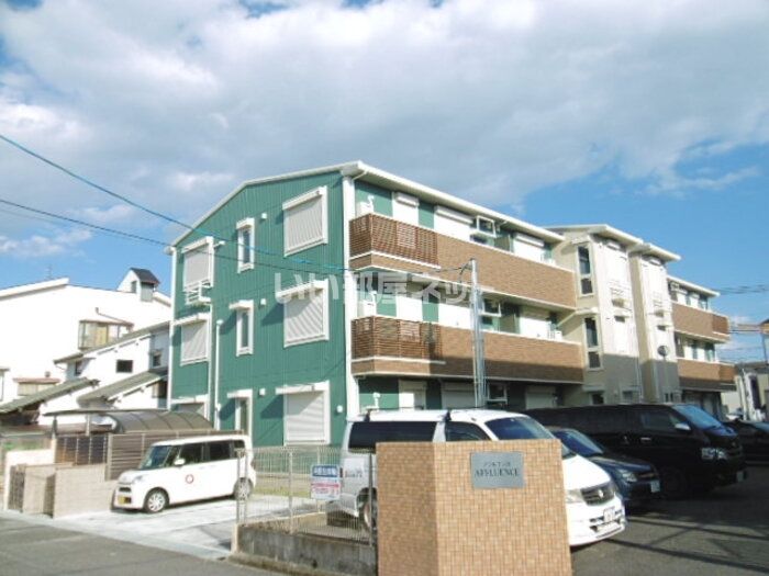 ヴェルデュール梅町 A棟の外観画像