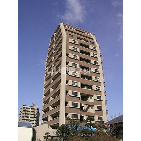 アースコート久留米本町の外観画像