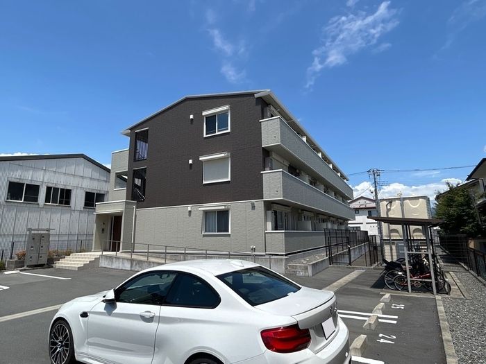 KMT沙稀(ケイエムティサキ)の外観画像