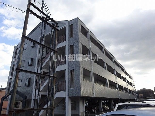 ゴールデンエイジの外観画像