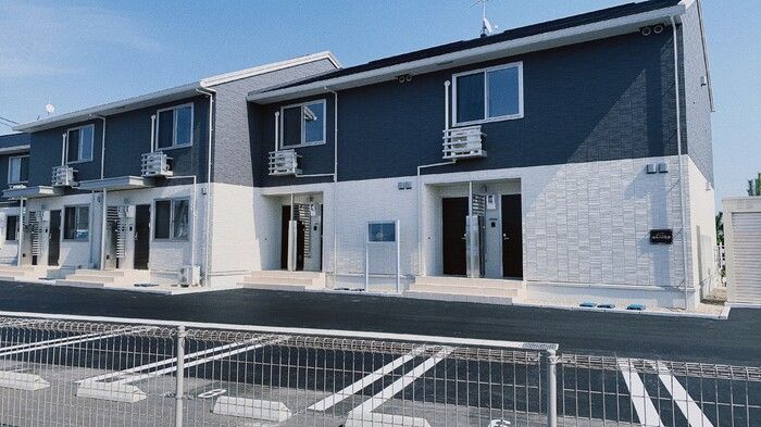 ESPACE牛津の外観画像