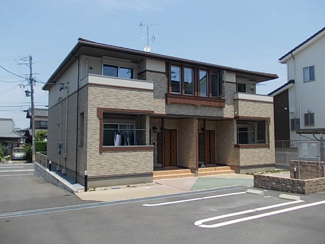 サクラ アベニューⅠ棟の外観画像