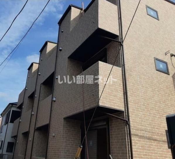モナーク越谷の外観画像