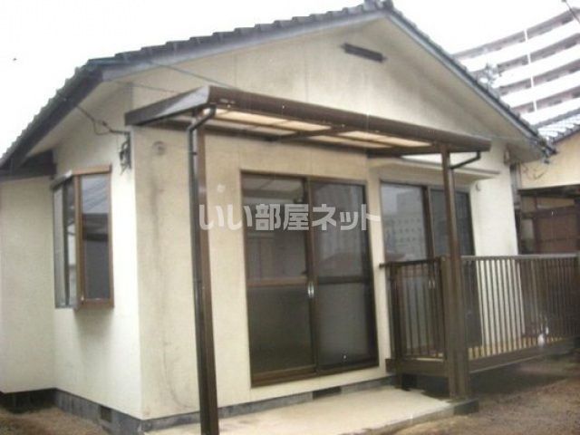 安田様借家の外観画像