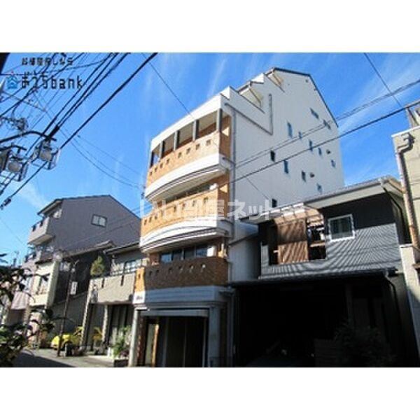 吉岡ビルの外観画像