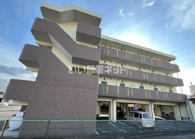 トレステーラ鶴崎の外観画像
