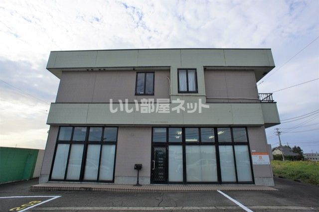 ホワイトストークツバメの外観画像