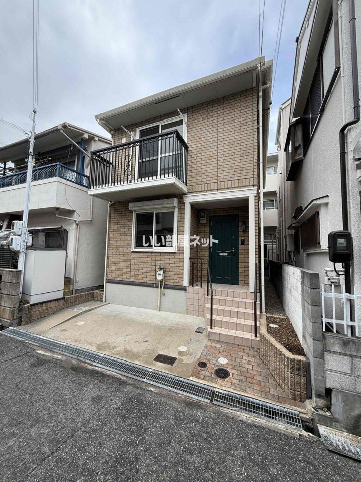 霞ヶ丘1戸建の外観画像