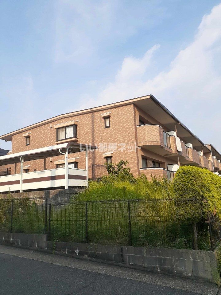 サンユーハイツ滝の水の外観画像