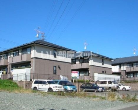 ロイヤルクレストBの外観画像