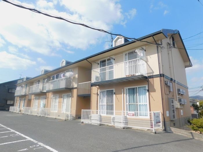 ジョイファミリー総社 A棟の外観画像