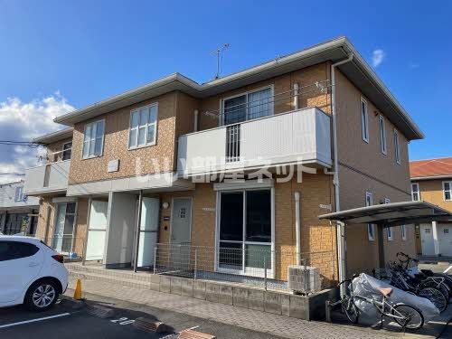 シャーメゾンリリ A棟の外観画像