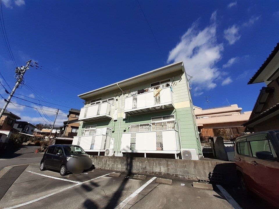 グリーンハイツ西中山の外観画像