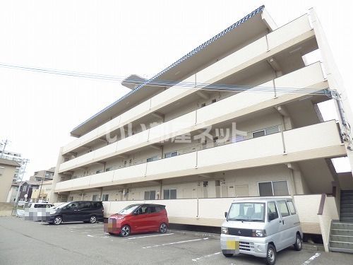 高橋マンションの外観画像