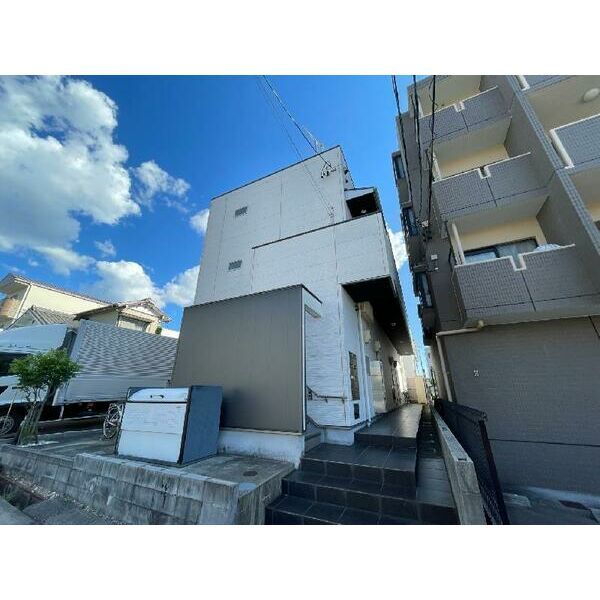 Attic野並(アティックノナミ)の外観画像