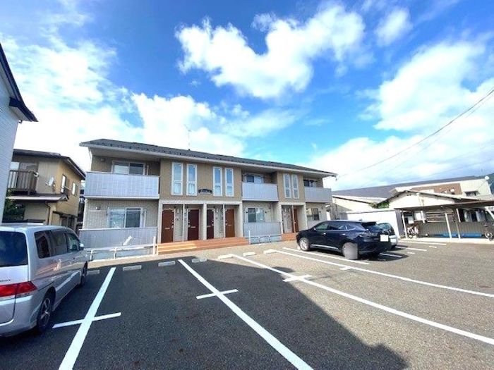 Y'S フラッツの外観画像