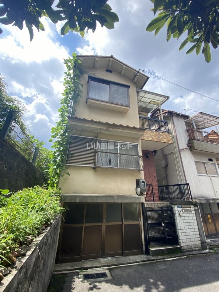 東石切町3丁目貸家の外観画像