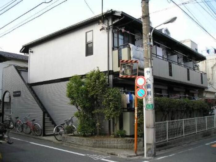 メゾンクアトロの外観画像