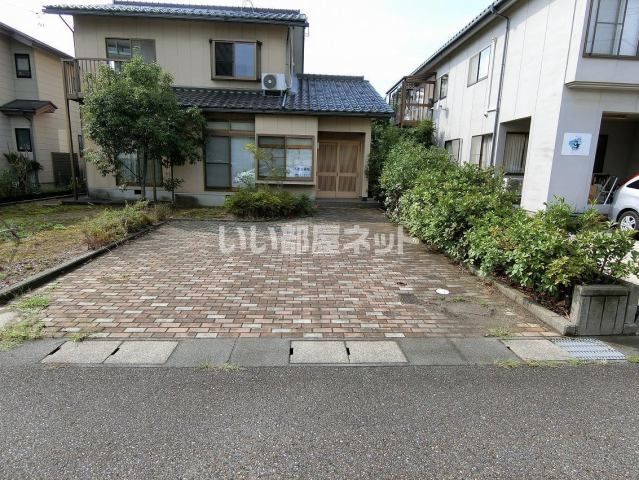 ハマナス2丁目貸家の外観画像