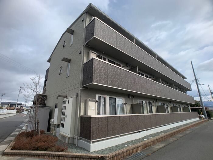 ベルクレールの外観画像