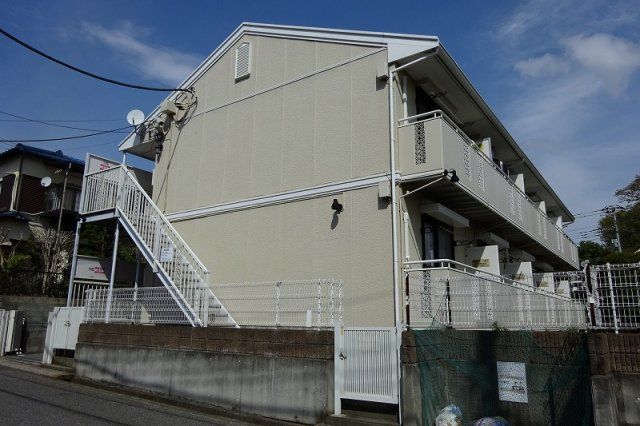 ファミリエ松戸イーストの外観画像
