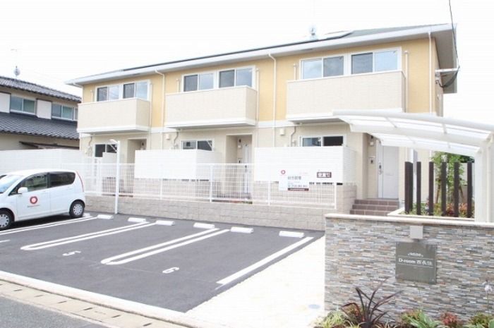 D-room西長住の外観画像
